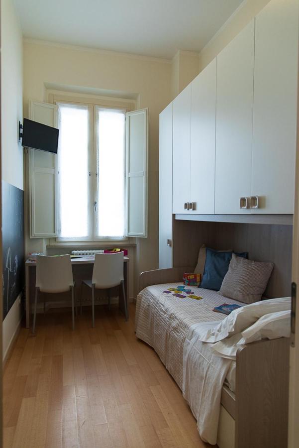 Zara D'Amare A Pesaro 10 Metri Dalla Spiaggia By Yohome Extérieur photo